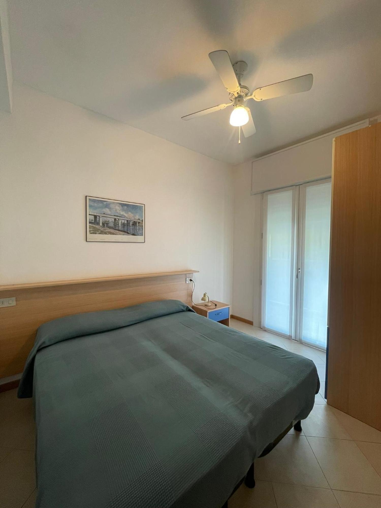 リド・ディ・イエゾロFoscolo Sunset Houseアパートメント エクステリア 写真