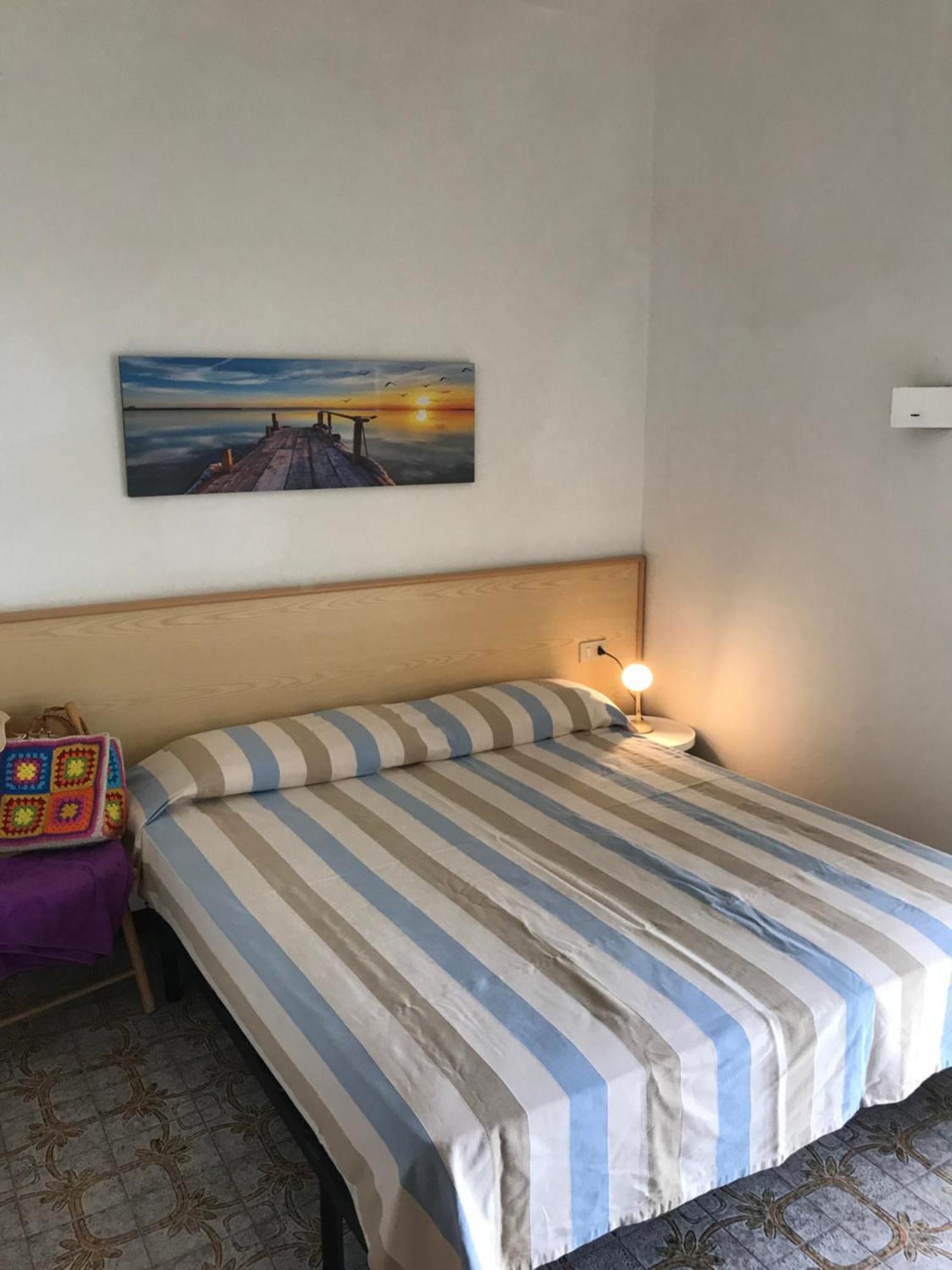 リド・ディ・イエゾロFoscolo Sunset Houseアパートメント エクステリア 写真